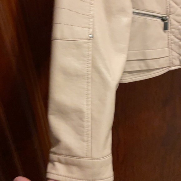 Moro Faux Soft Leather Jacket - Picture 5 of 8